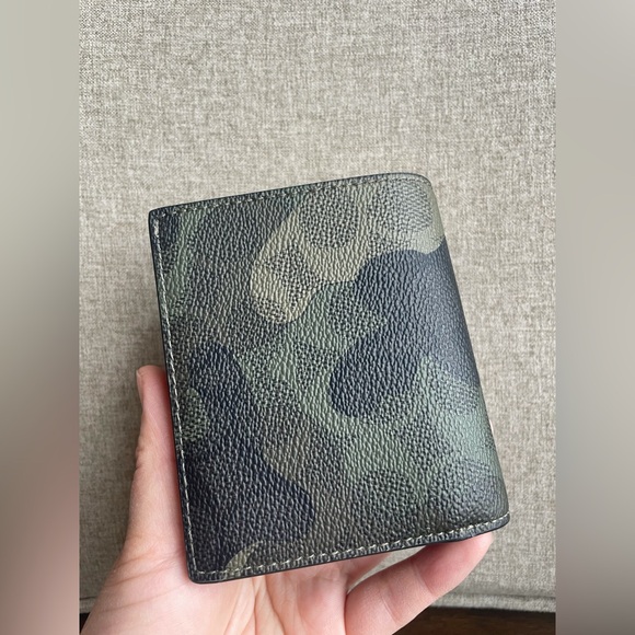 NWT！COACH SNAP WALLET IN SIGNATURE CAMO PRINT (COACH CW538) gift receipt - Picture 2 of 7